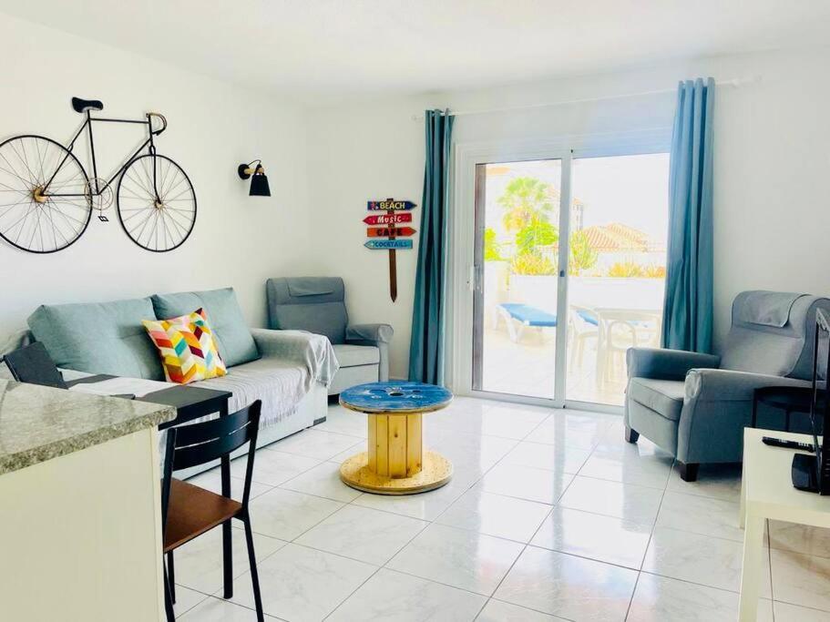 Comfy Home With Large Terrace Five Minutes From Ocean Los Cristianos  Extérieur photo